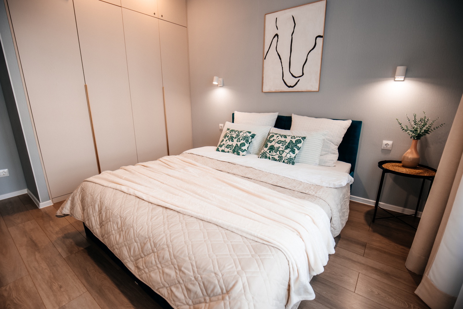 Turgenev Family Apartment Стиль и комфорт у моря