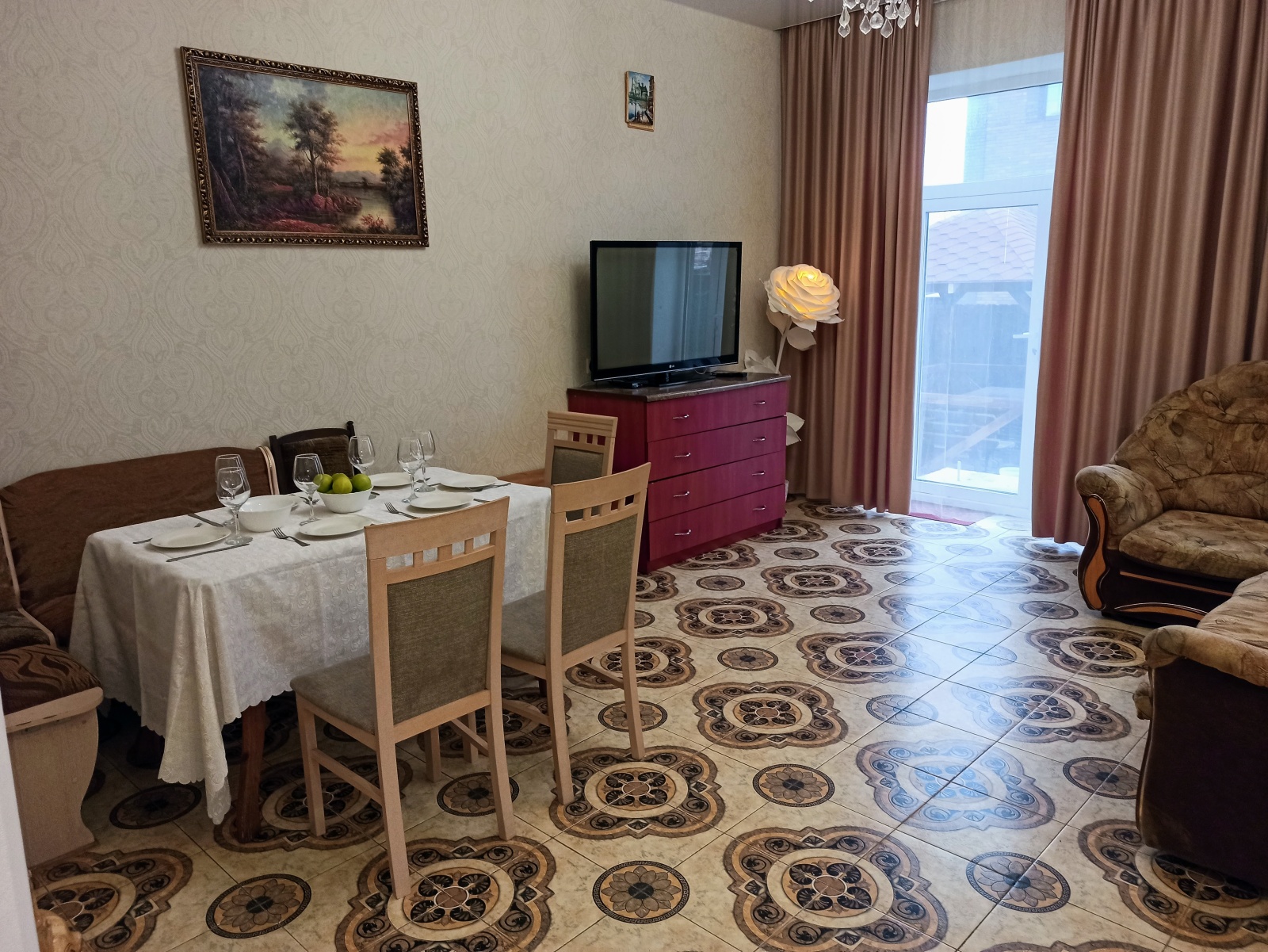 Квартира с беседкой у моря