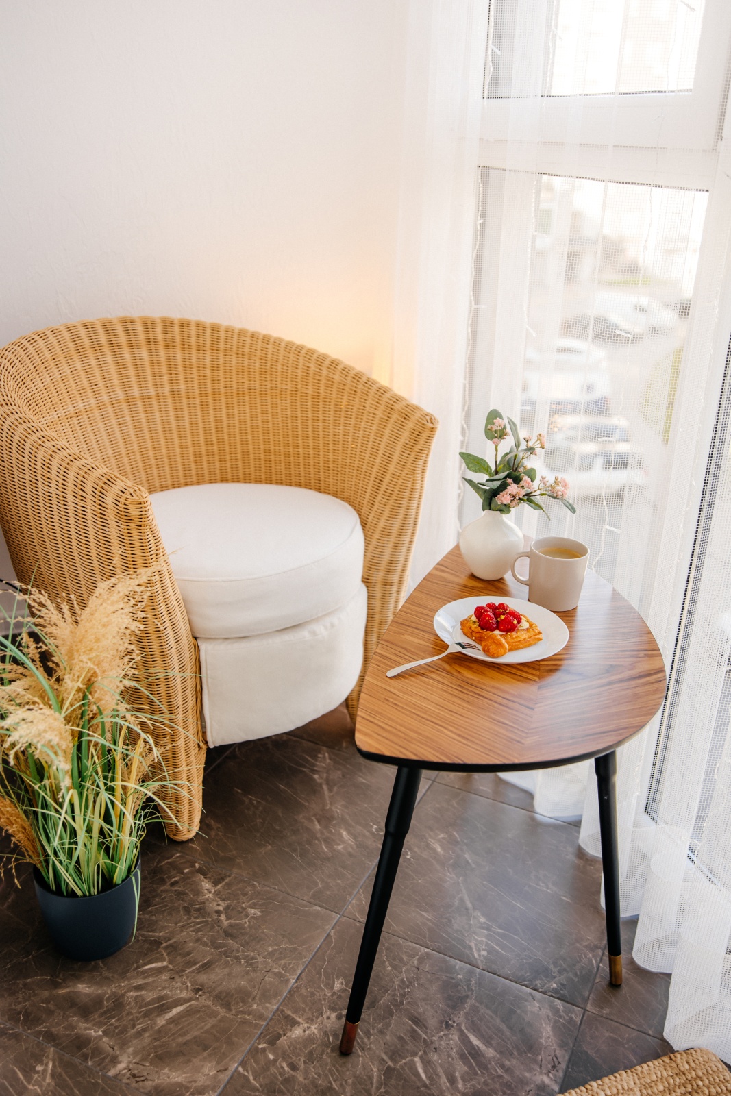 Turgenev Family Apartment Стиль и комфорт у моря